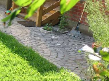 Мощение тротуарной плиткой и цена_9