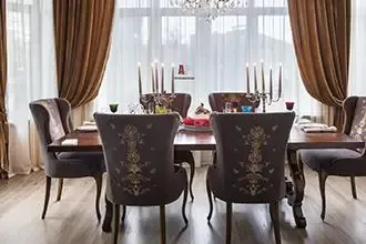 Планировка столовой в загородном доме