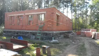 Строительство коттеджа из поризованного кирпича в Вырице_10