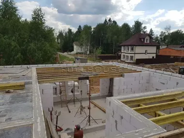 Строительство дома из газобетона по проекту FH-326-18_23
