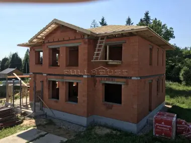 Строительство дома из кирпича по индивидуальному проекту_2