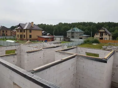 Строительство дуплекса из газобетона по проекту FH-335-17_22