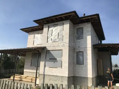 Строительство дома из газобетона по проекту 492А_1