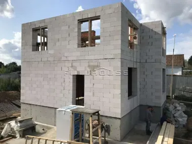 Строительство дома из газобетона по проекту 492А_18