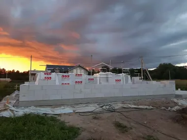 Строительство дома по проекту FH-145 студии FHDom_26 Строительство дома по проекту FH-145 студии FHDom_26