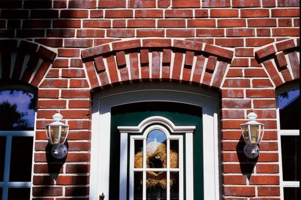 Оконная перемычка